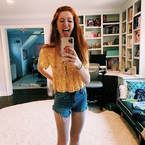 Meet your Posher, Maddie